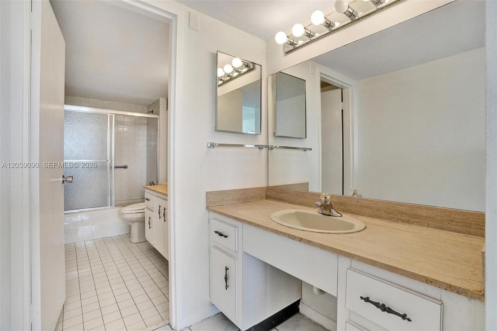 500 Three Islands Blvd 213 photo 23
