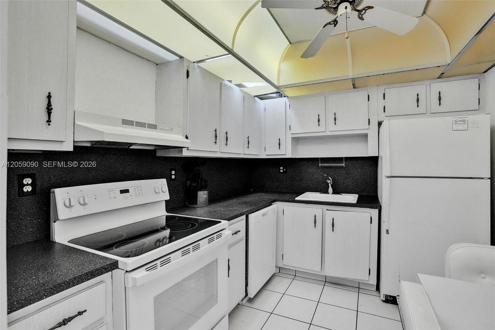 500 Three Islands Blvd 213 photo 14