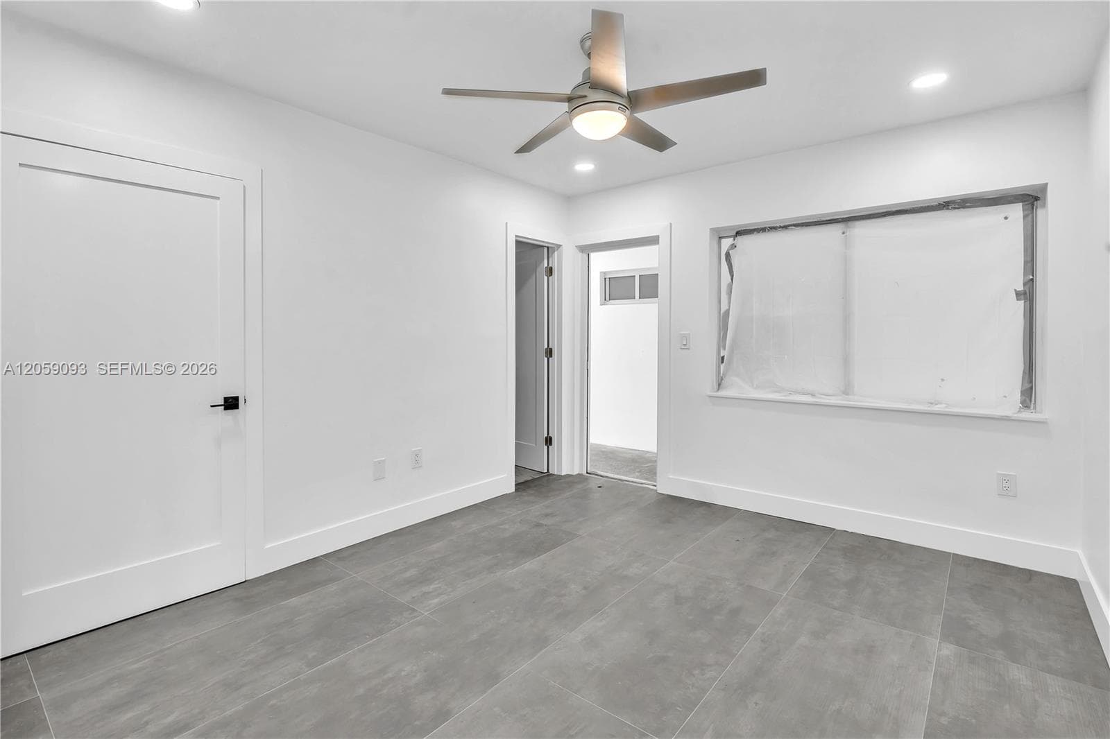 11900 N Bayshore Dr 206 photo 9