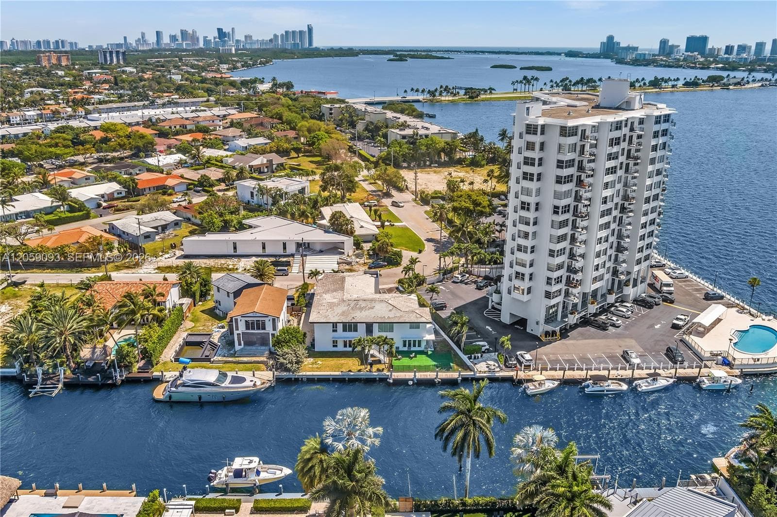 11900 N Bayshore Dr 206 photo 18