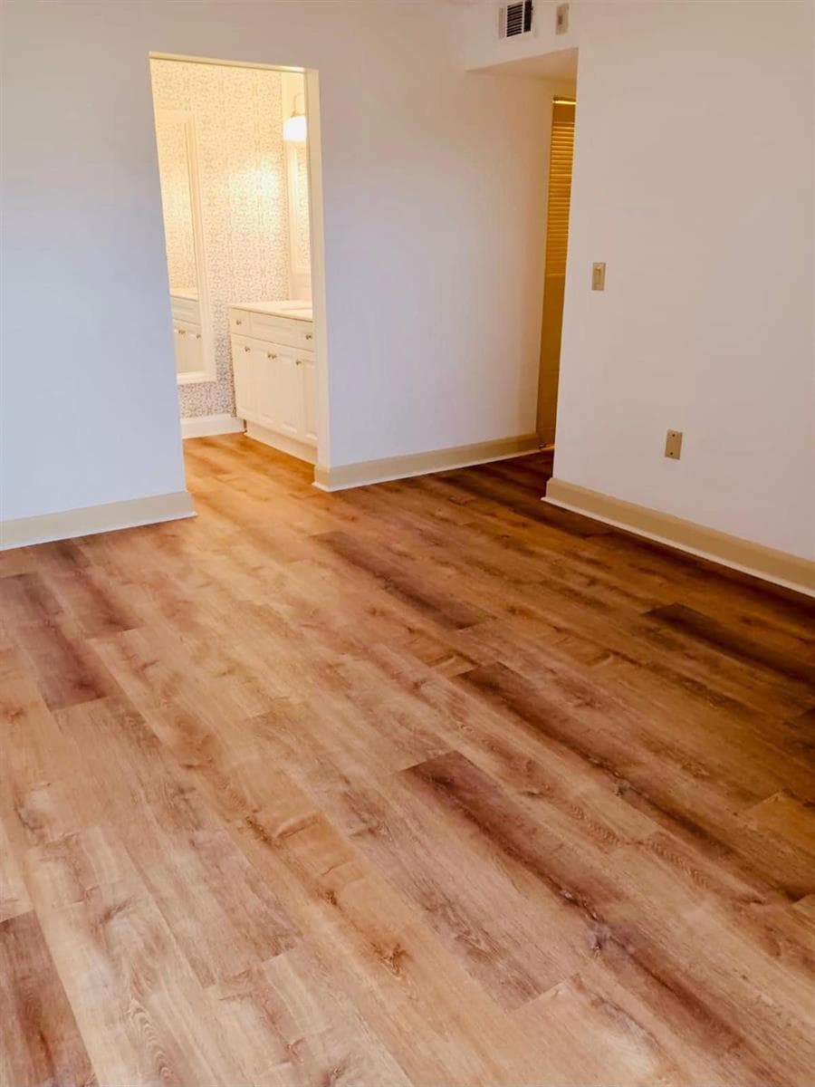 1101 River Reach Drive 215 photo 15