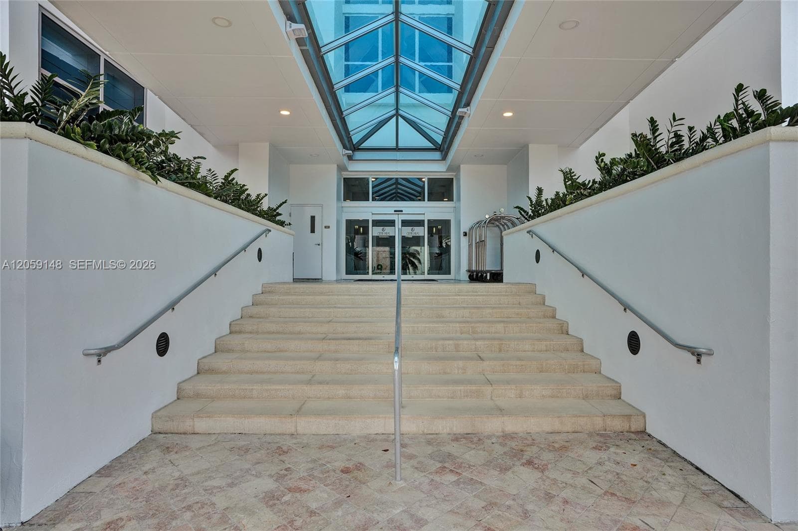 3101 S Ocean Dr 3607 photo 6
