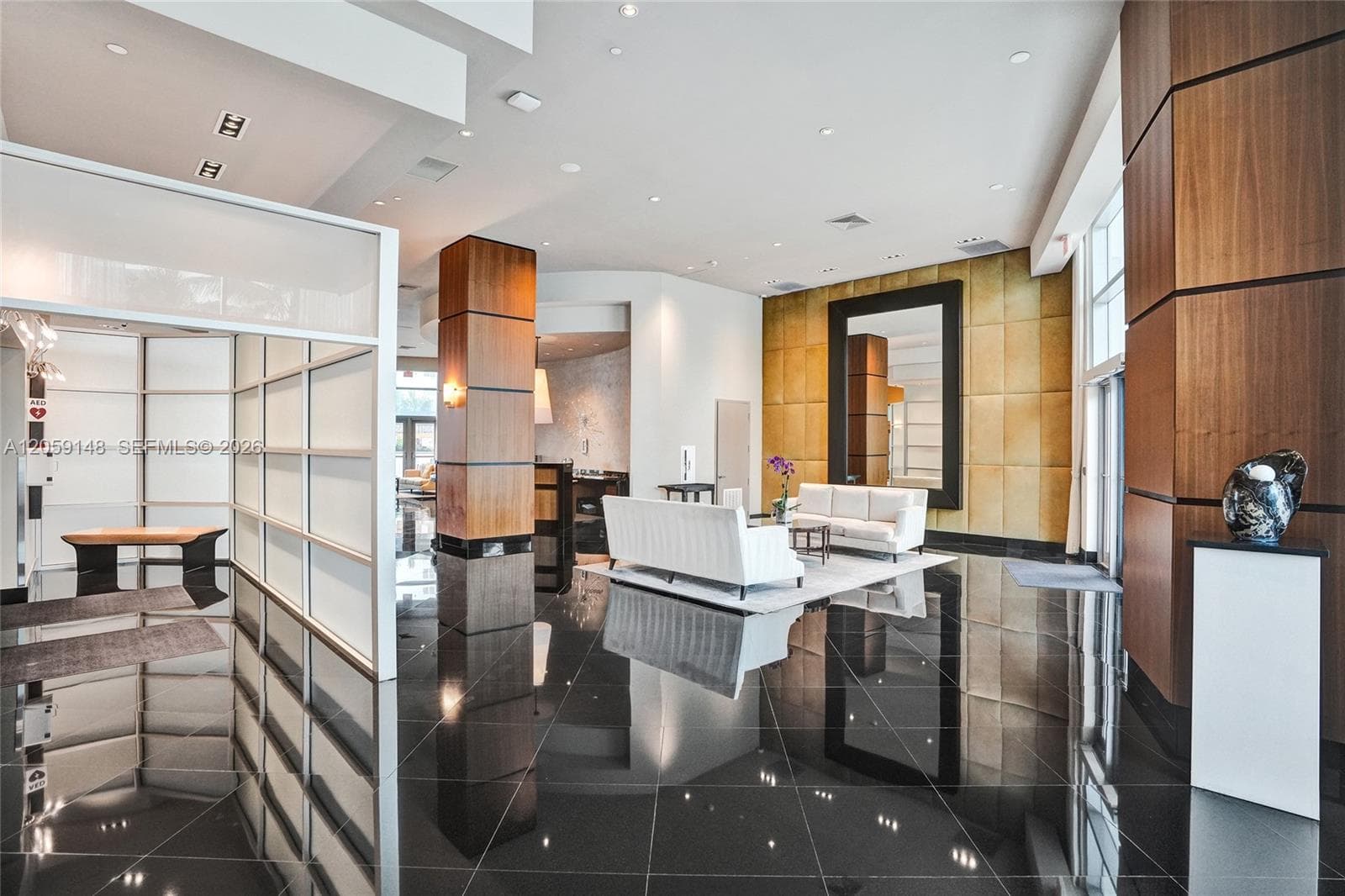 3101 S Ocean Dr 3607 photo 7