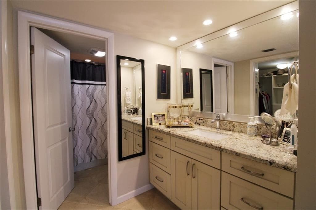 3900 Galt Ocean Drive 1004 photo 13