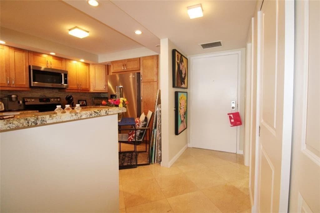 3900 Galt Ocean Drive 1004 photo 12