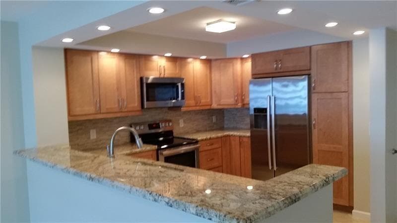 3900 Galt Ocean Drive 1004 photo 9