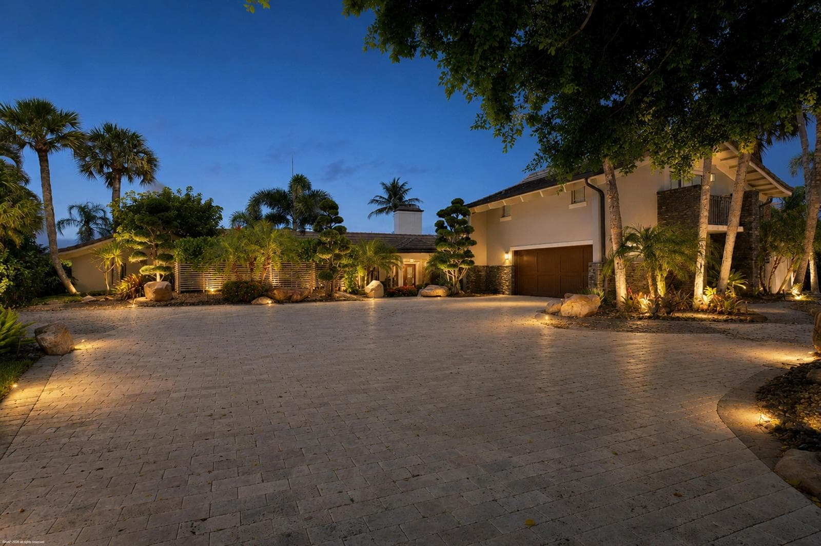 90 Lighthouse Drive photo 3