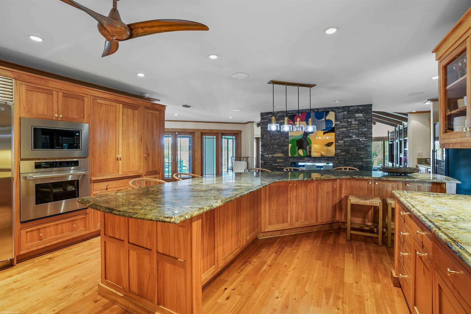 90 Lighthouse Drive photo 11
