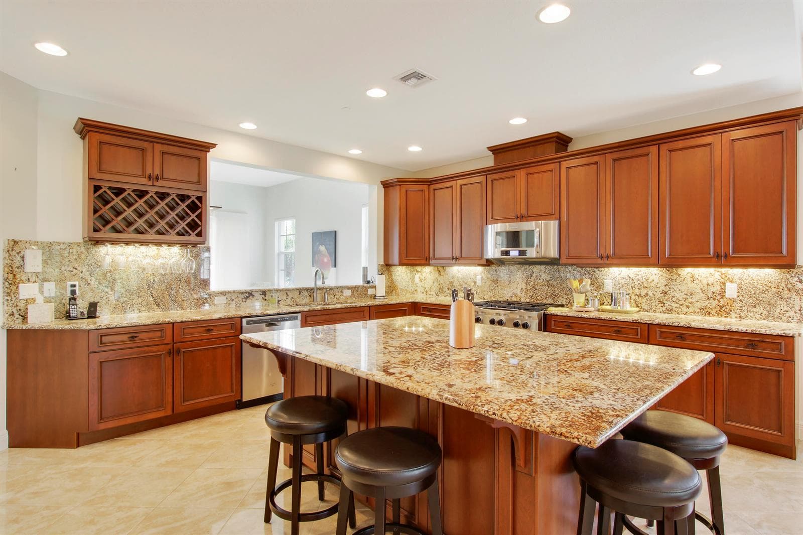 13587 Treasure Cove Circle photo 6