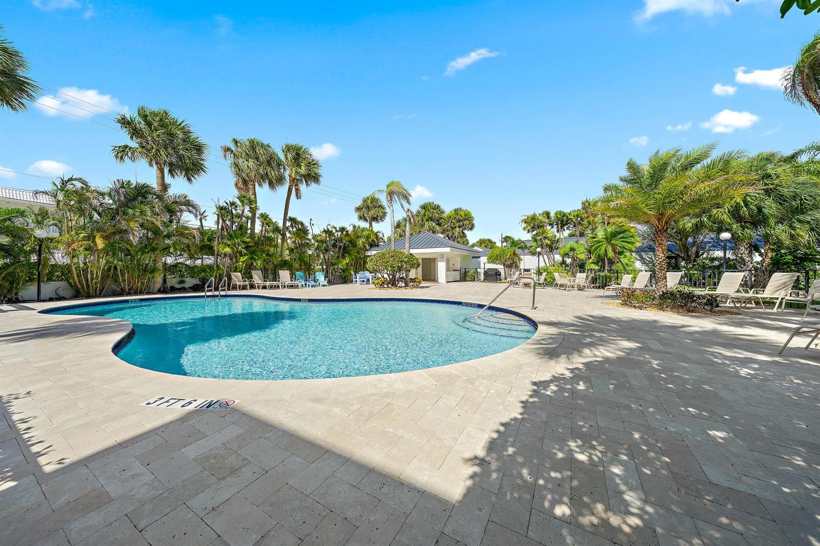 200 Waterway Road 208 photo 23