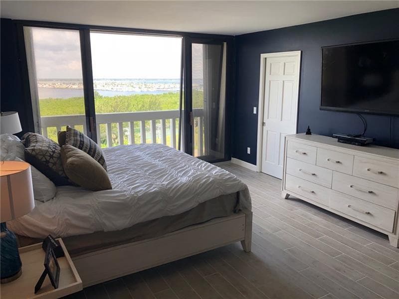9960 S Ocean Drive 1105 photo 12