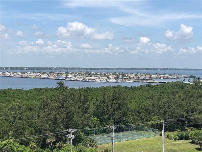 9960 S Ocean Drive 1105 photo 14