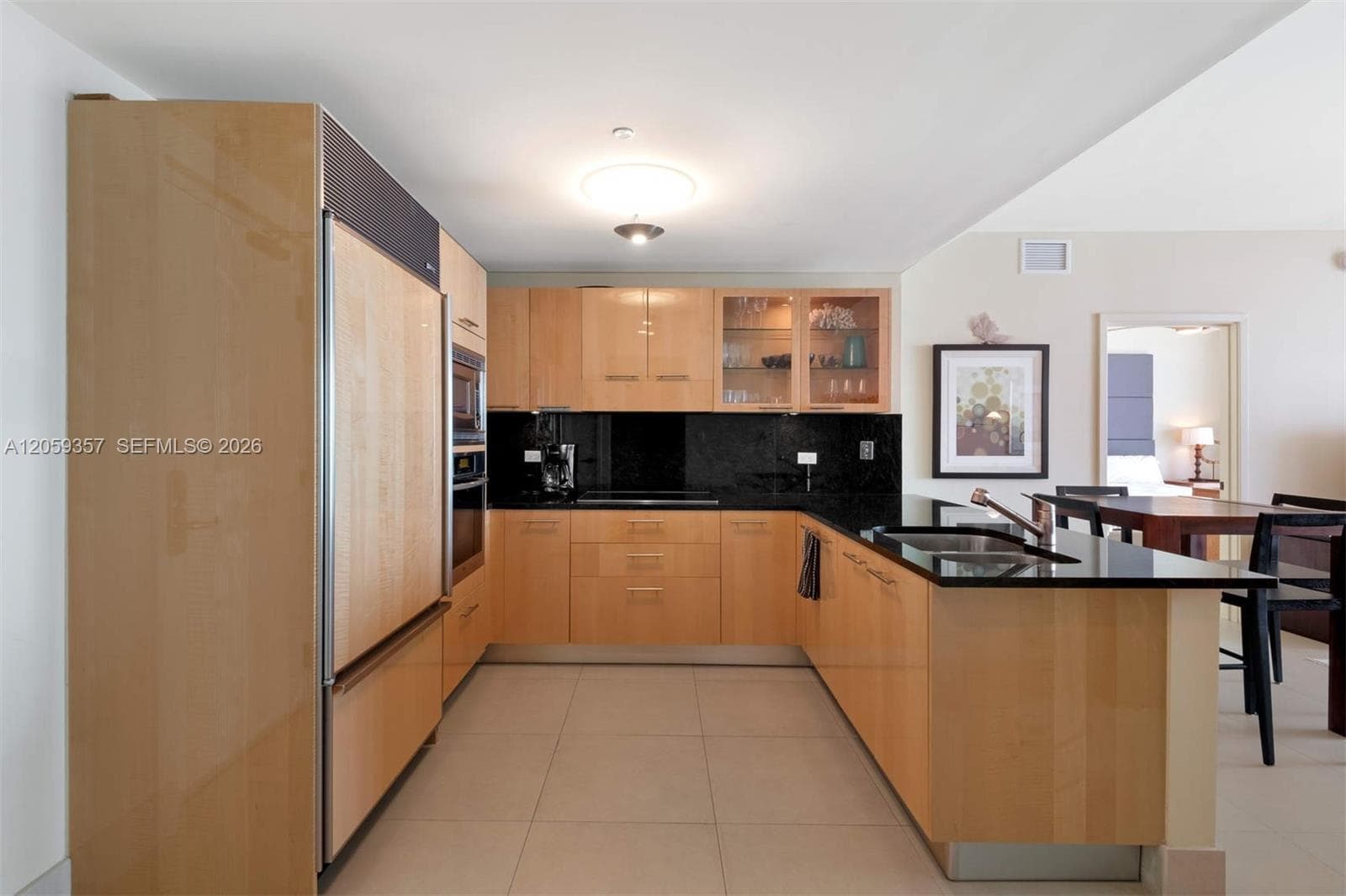 6799 Collins Ave 1603 photo 9