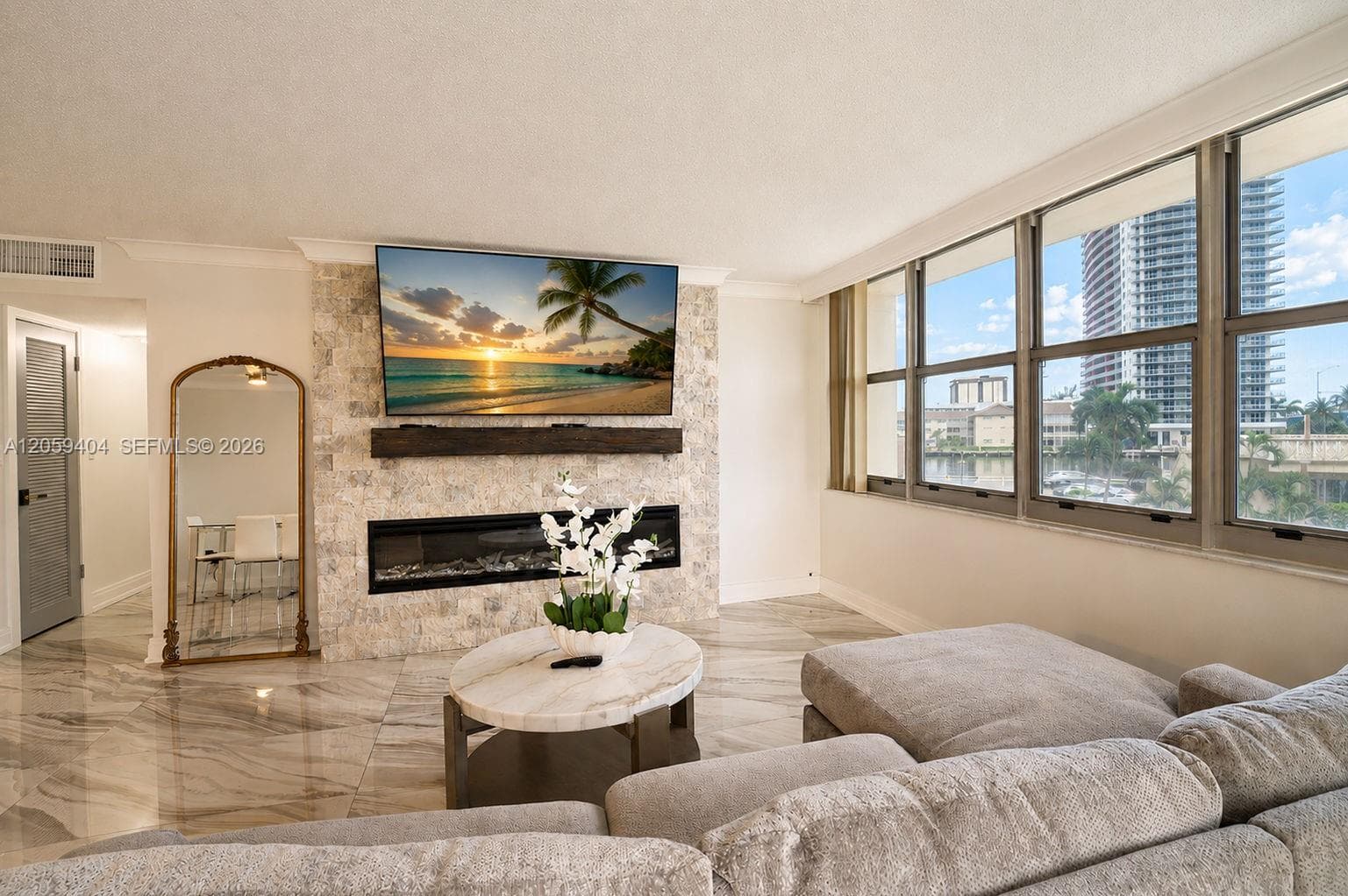 1817 S Ocean Dr 215 photo 6