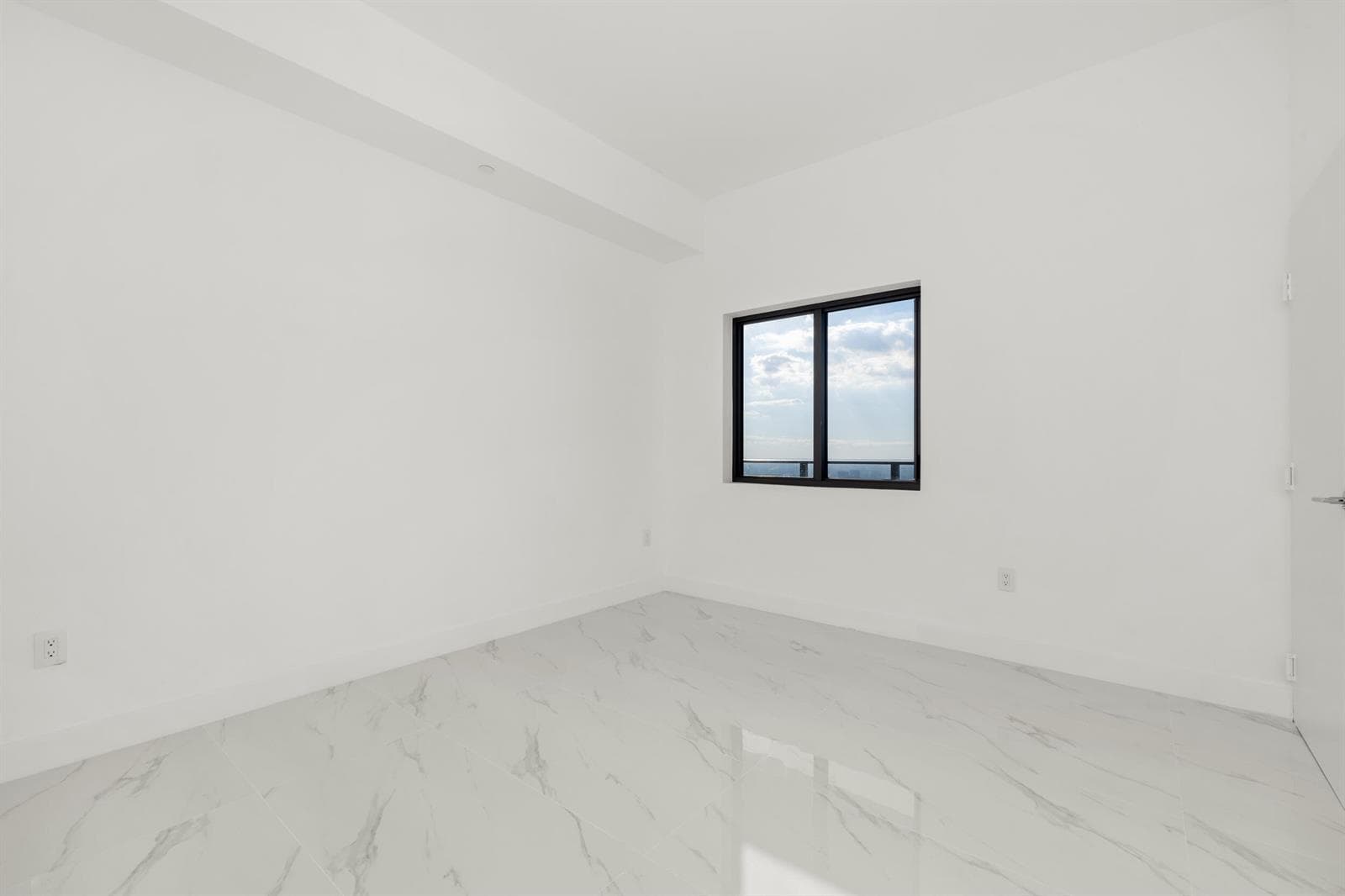 700 NE 24th Street PH 6003 photo 12