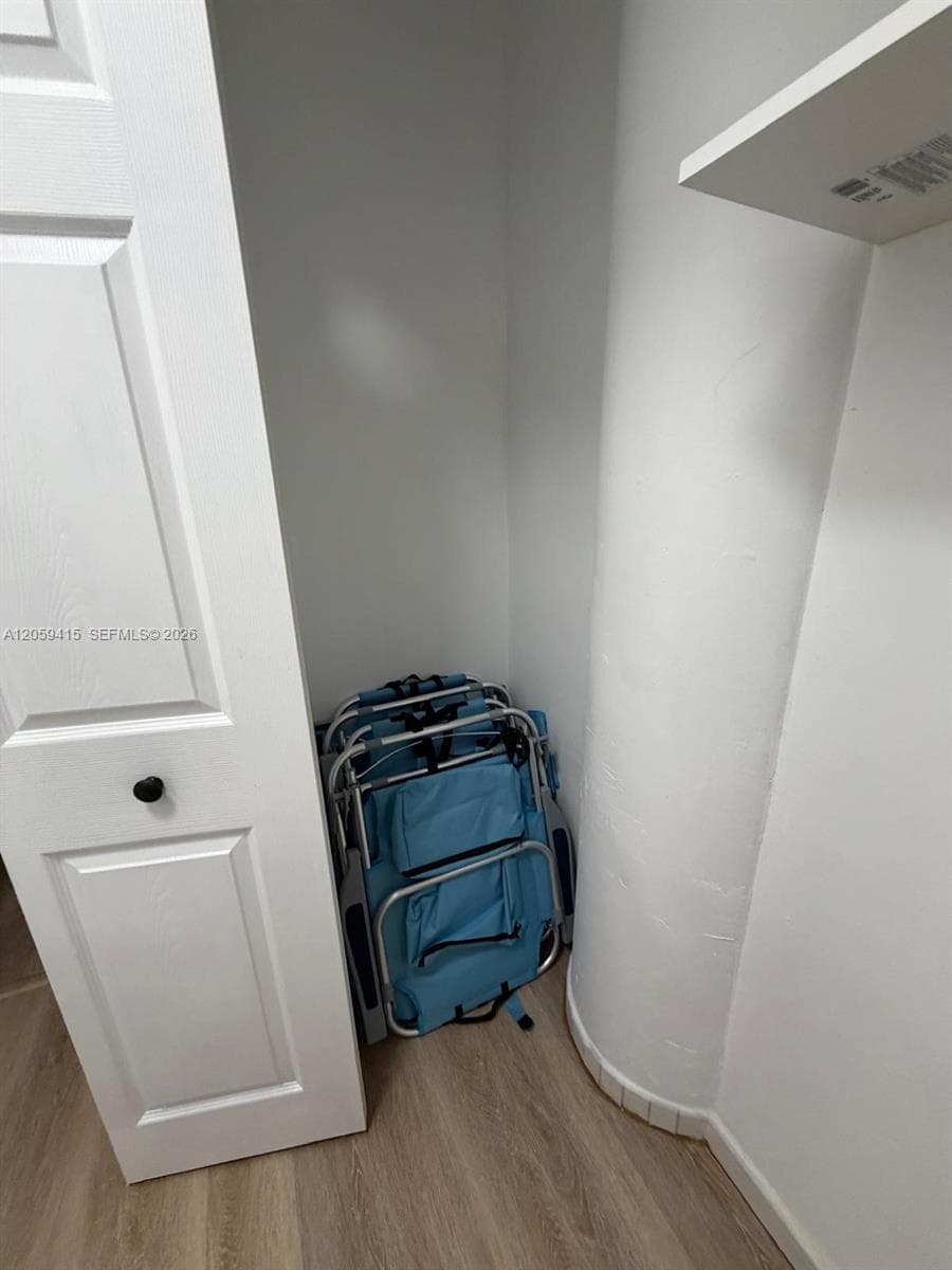 3725 S Ocean Dr 1411 photo 8
