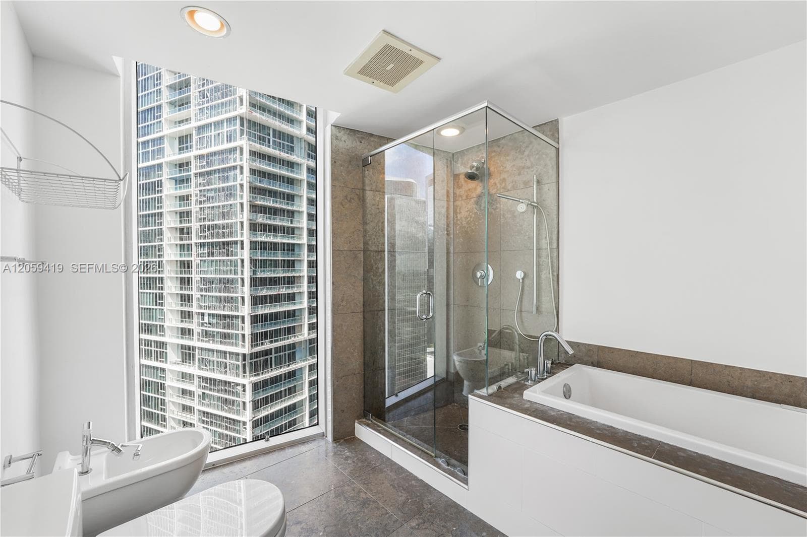 495 Brickell Ave 3311 photo 16