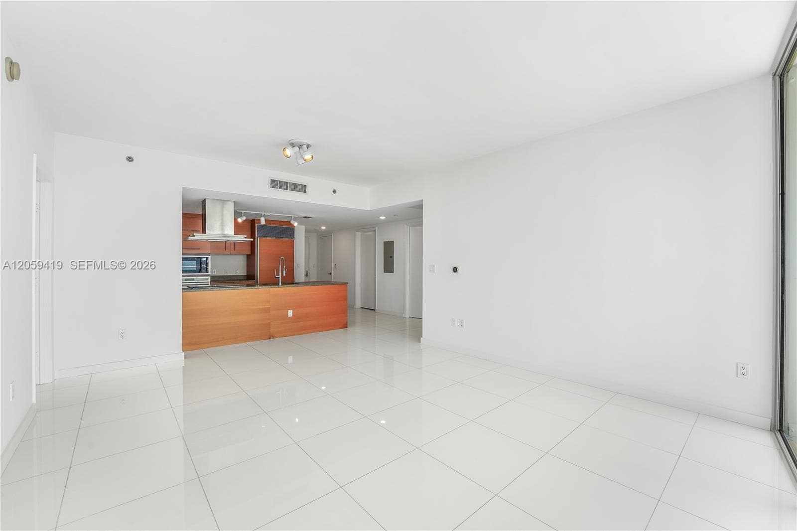 495 Brickell Ave 3311 photo 9