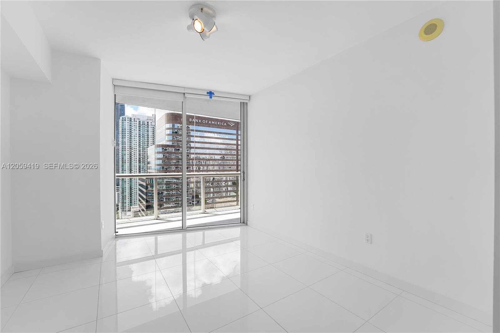 495 Brickell Ave 3311 photo 18