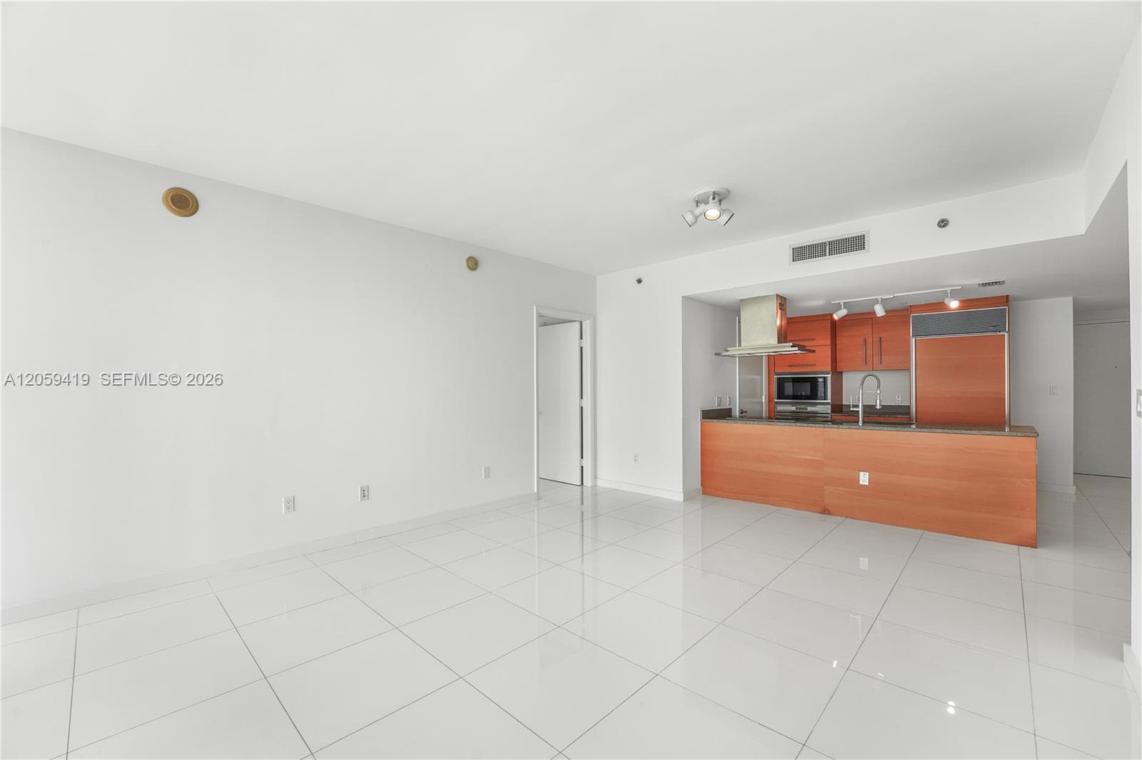 495 Brickell Ave 3311 photo 8