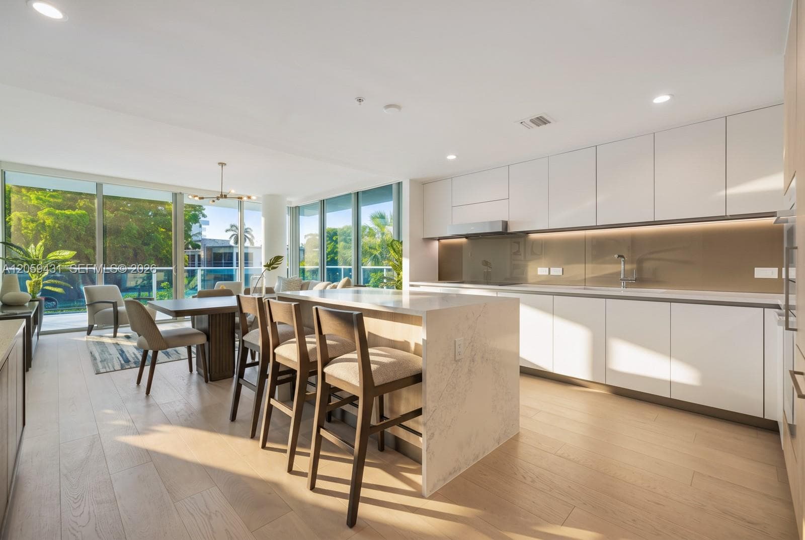 9221 E Bay Harbor Drive 212 photo 13