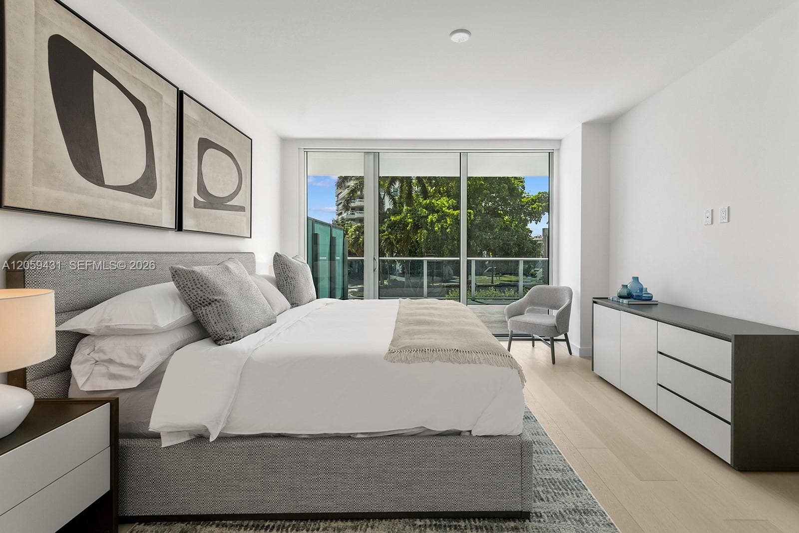 9221 E Bay Harbor Drive 212 photo 17