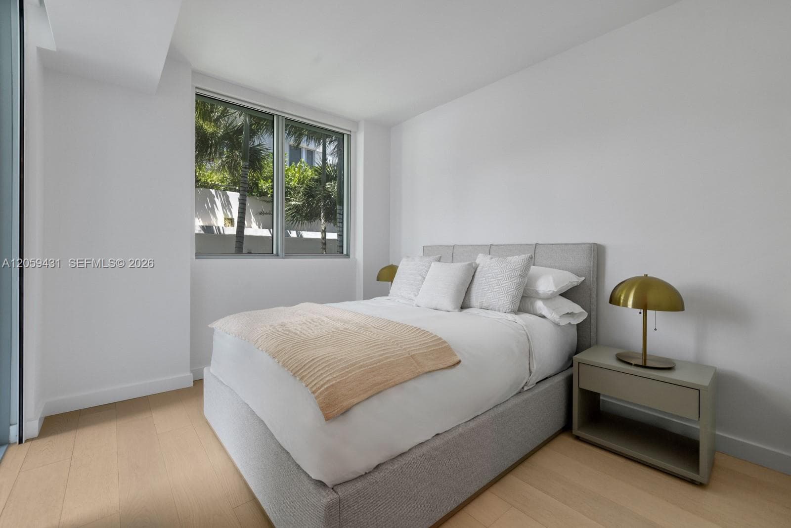 9221 E Bay Harbor Drive 212 photo 22