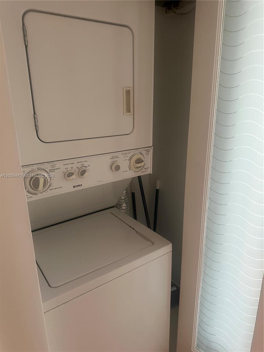 9273 Collins Ave 212 photo 13