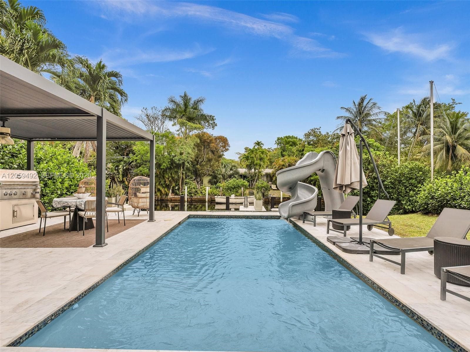 2448 Okeechobee Ln photo 17