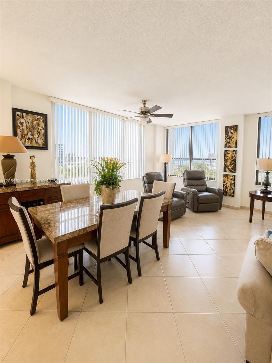3505 S Ocean Dr 401 photo 3