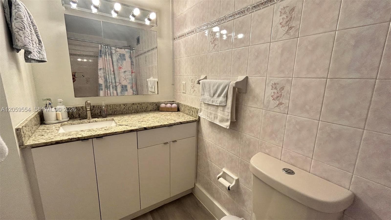 2899 Collins Ave 450 photo 15