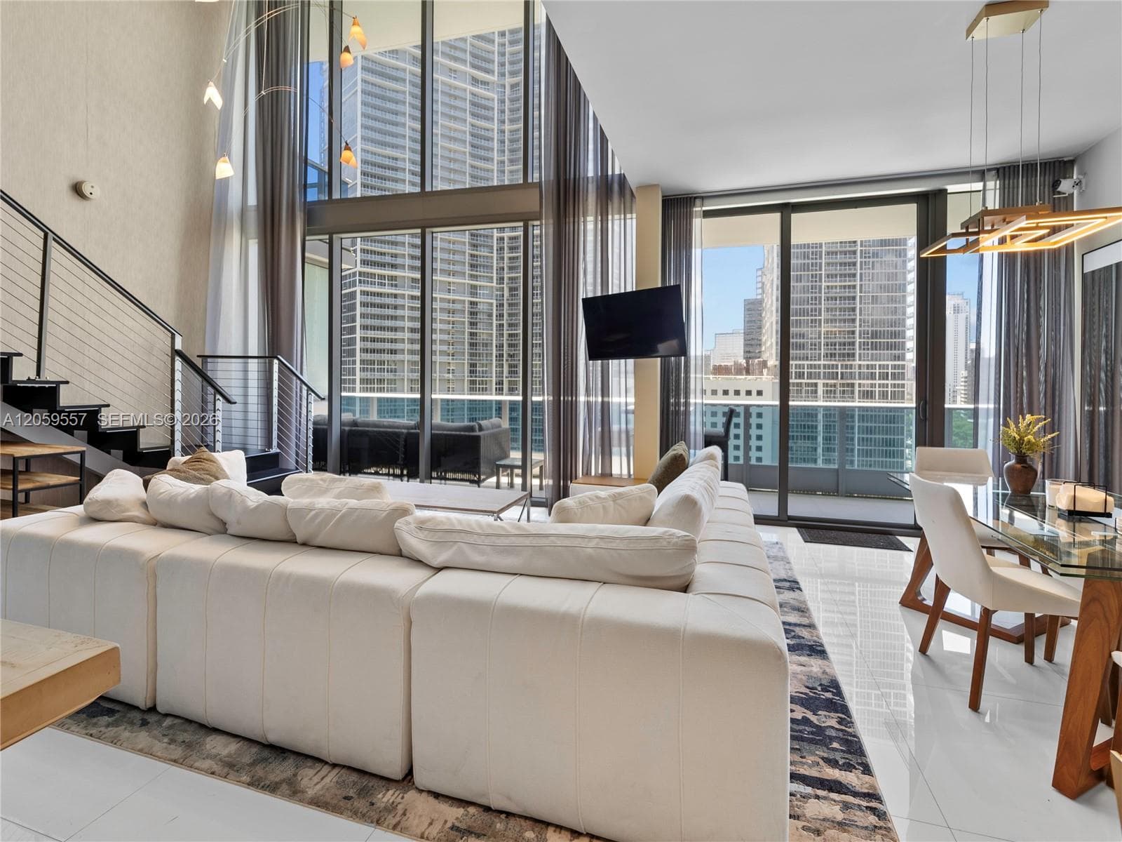 200 Biscayne Boulevard Way 1407 photo 2