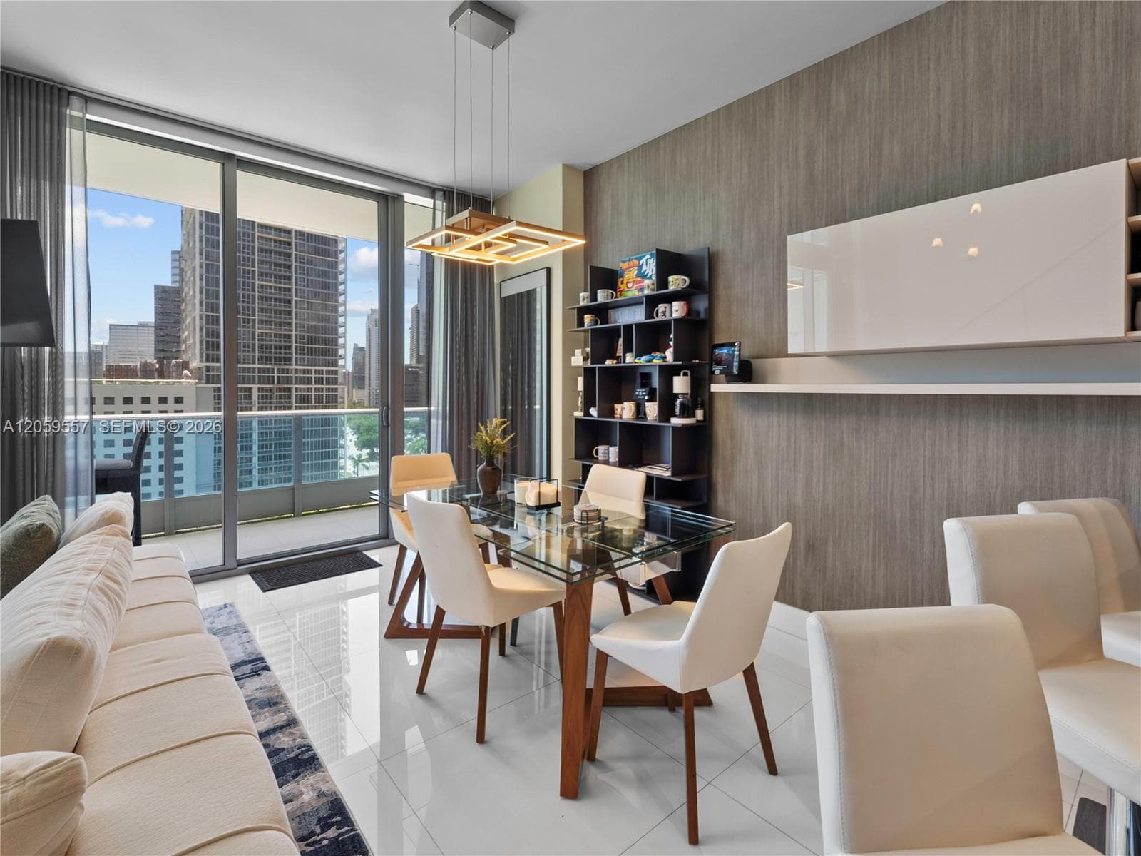 200 Biscayne Boulevard Way 1407 photo 5