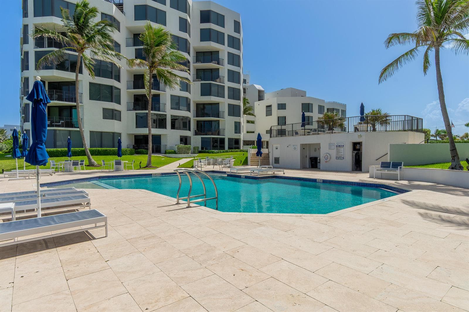 2565 S Ocean Boulevard 103N photo 2