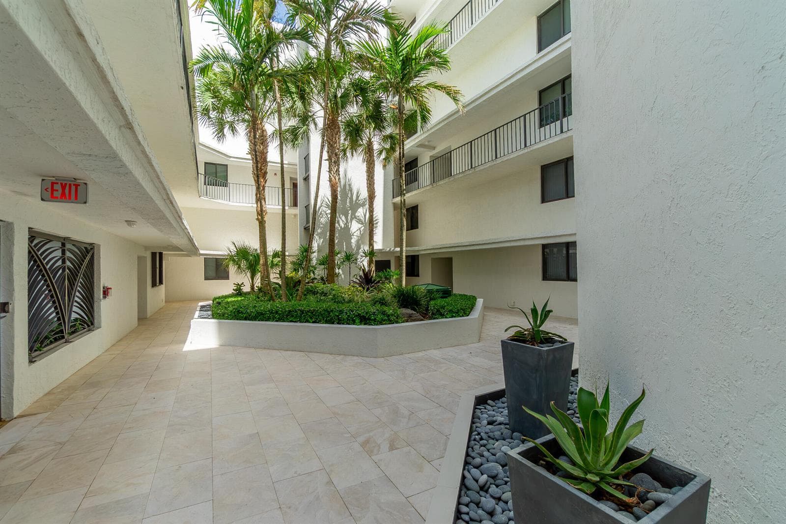 2565 S Ocean Boulevard 103N photo 7
