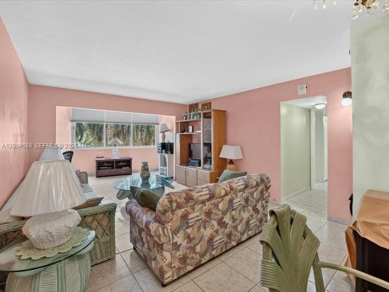 7135 Collins Ave 331 photo 23