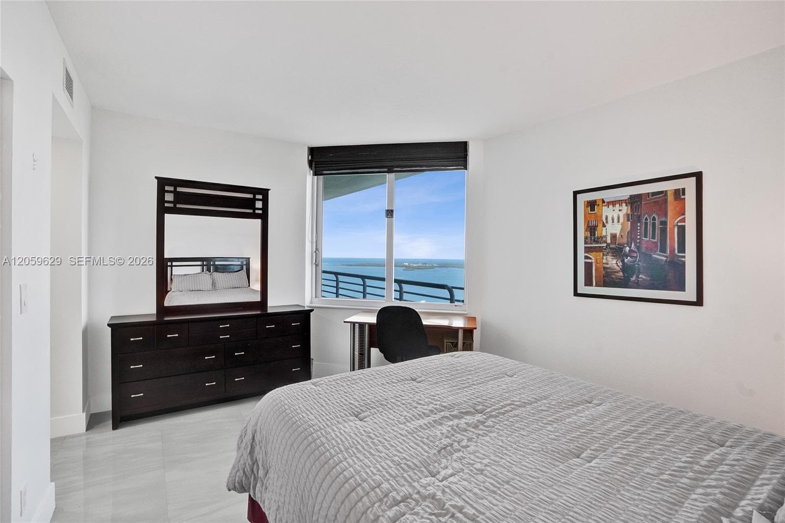 335 S Biscayne Blvd 3807 photo 23