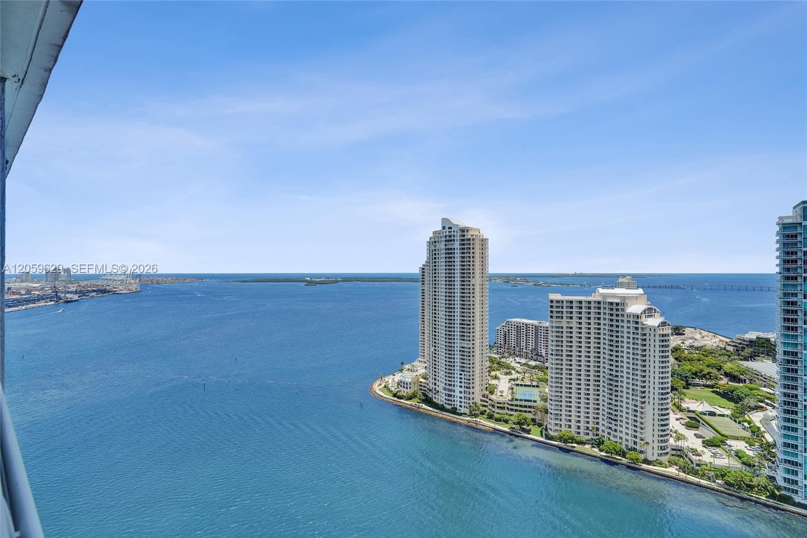 335 S Biscayne Blvd 3807 photo 13