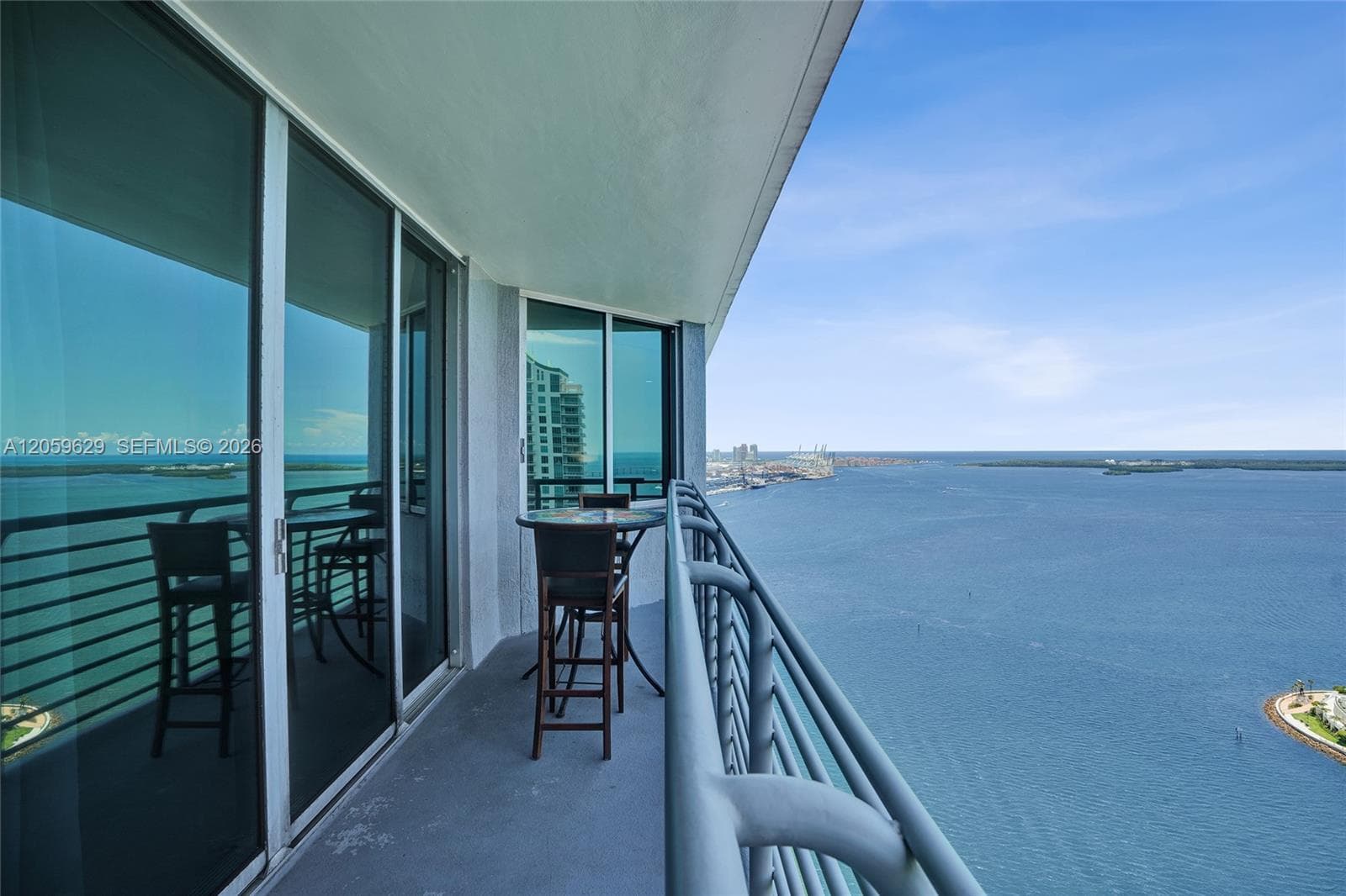 335 S Biscayne Blvd 3807 photo 14