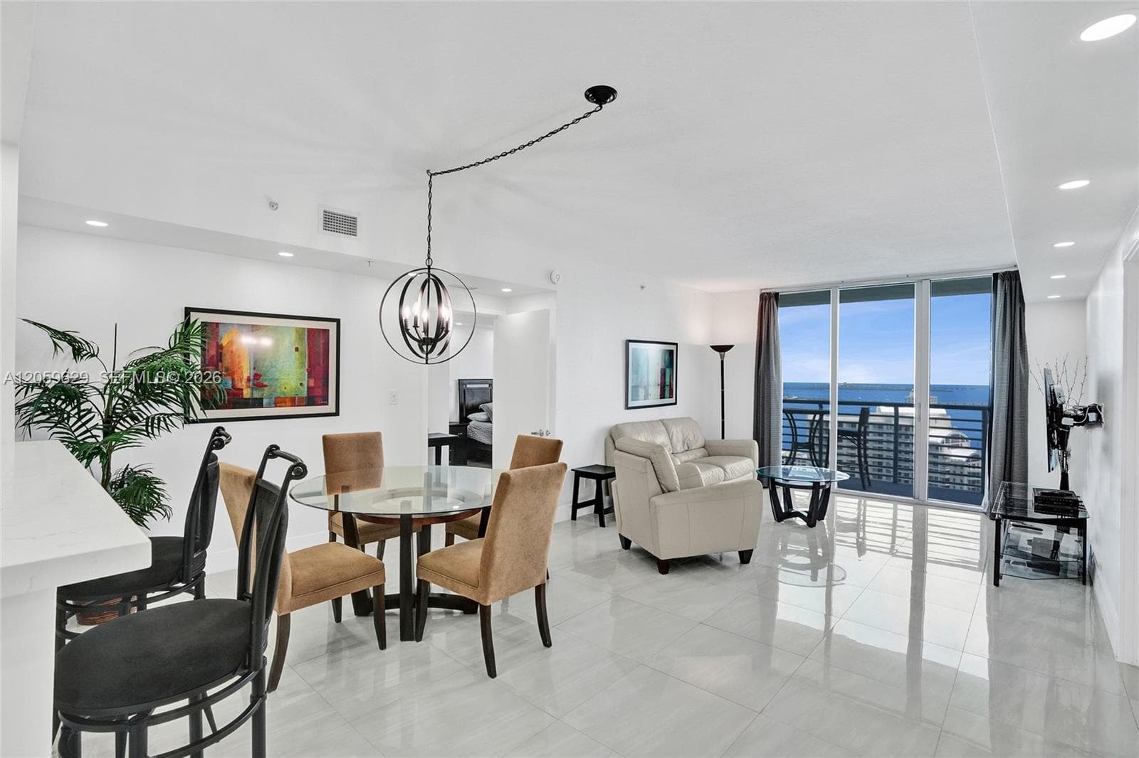 335 S Biscayne Blvd 3807 photo 4