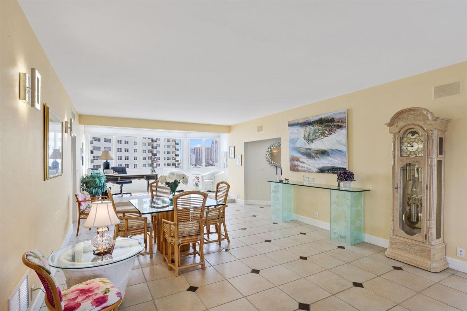 333 SUNSET Drive 501 photo 12