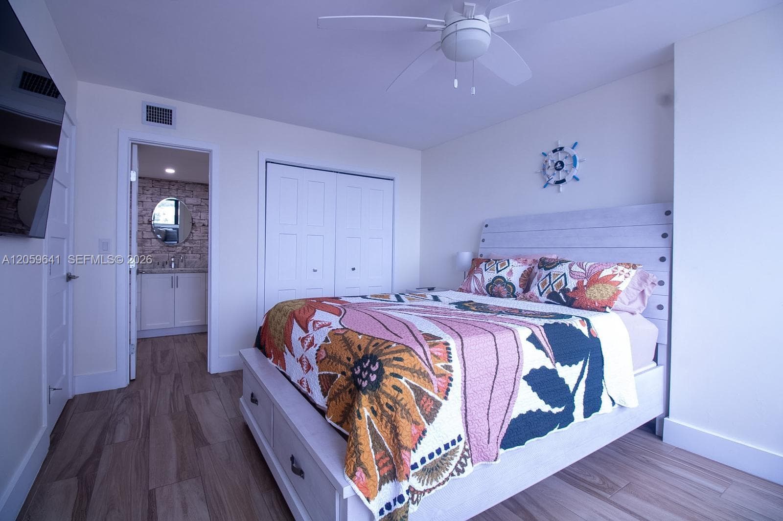 2301 S Ocean Dr 1104 photo 9