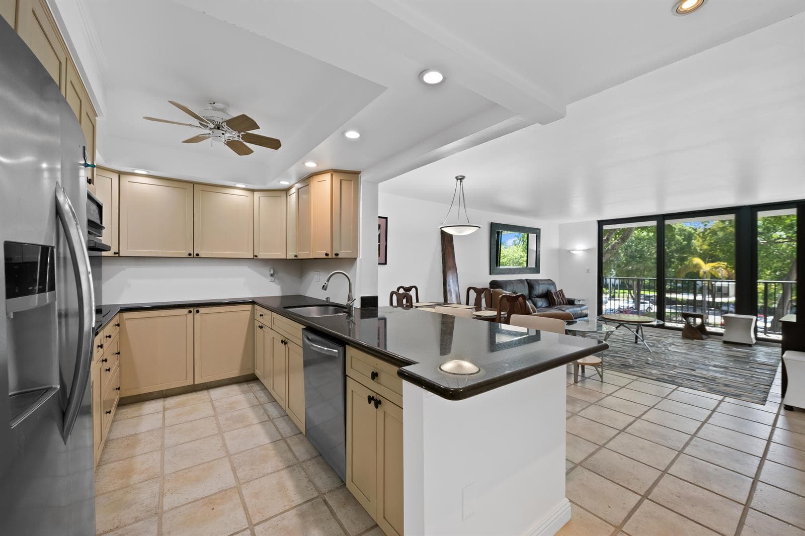 1201 RIVER REACH Drive 202 photo 9