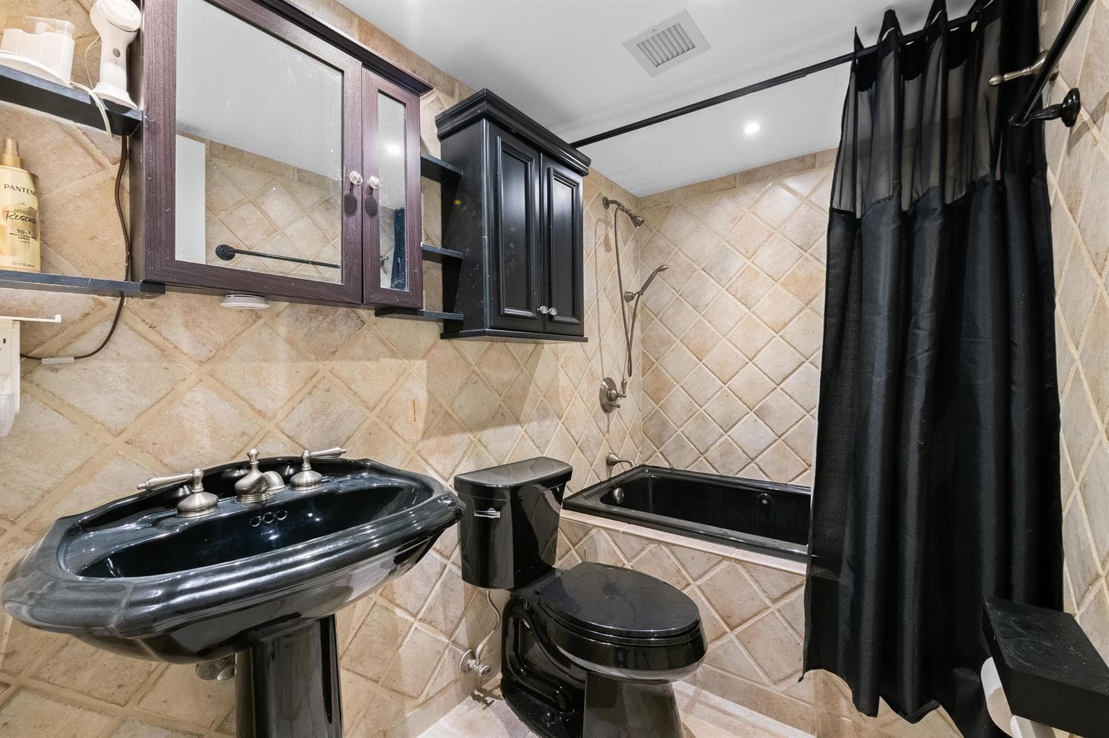 1201 RIVER REACH Drive 202 photo 19