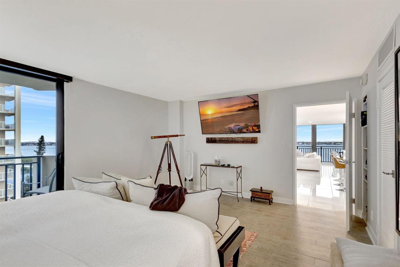 5460 N Ocean Drive 7-C photo 16