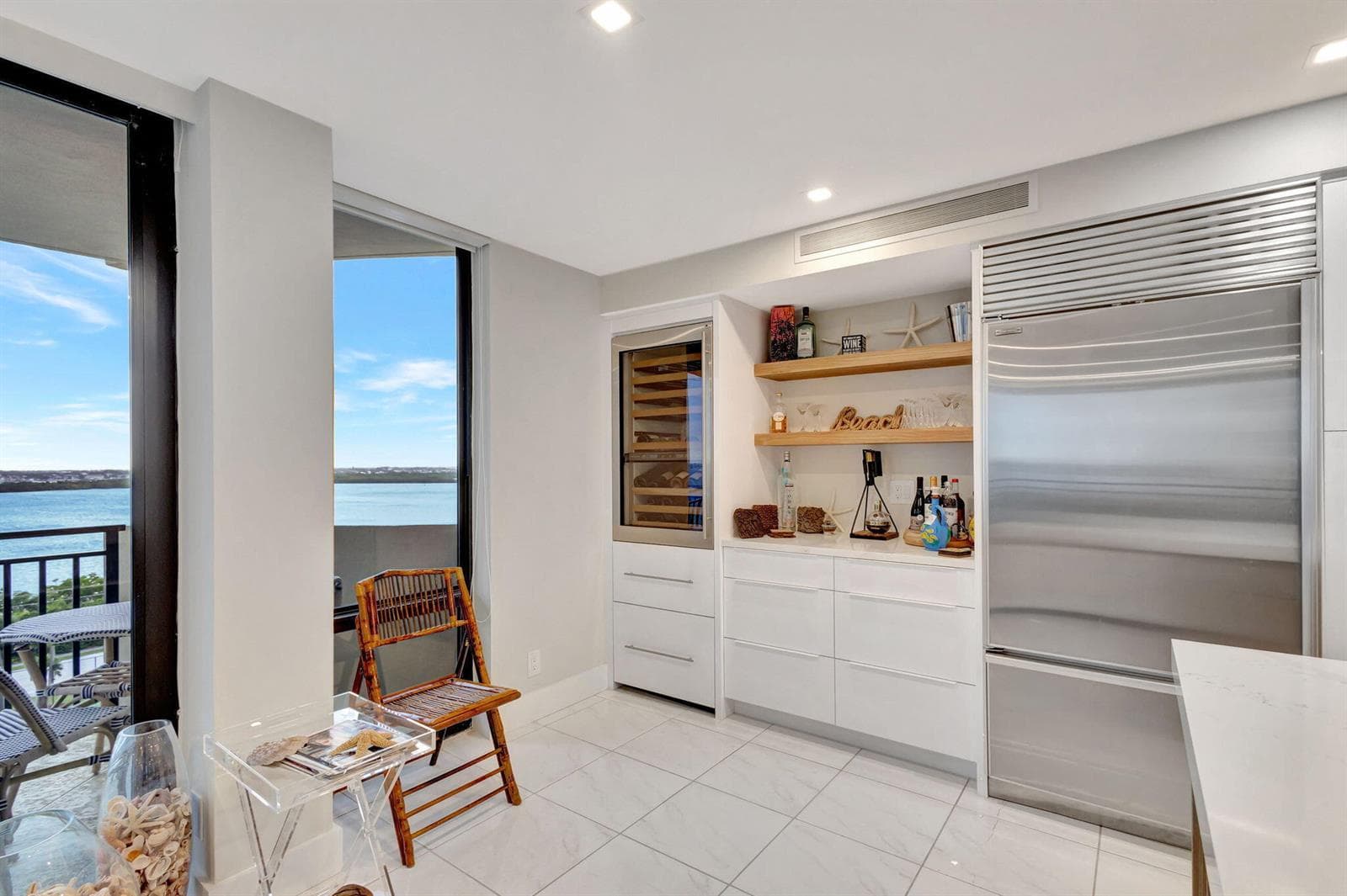 5460 N Ocean Drive 7-C photo 9