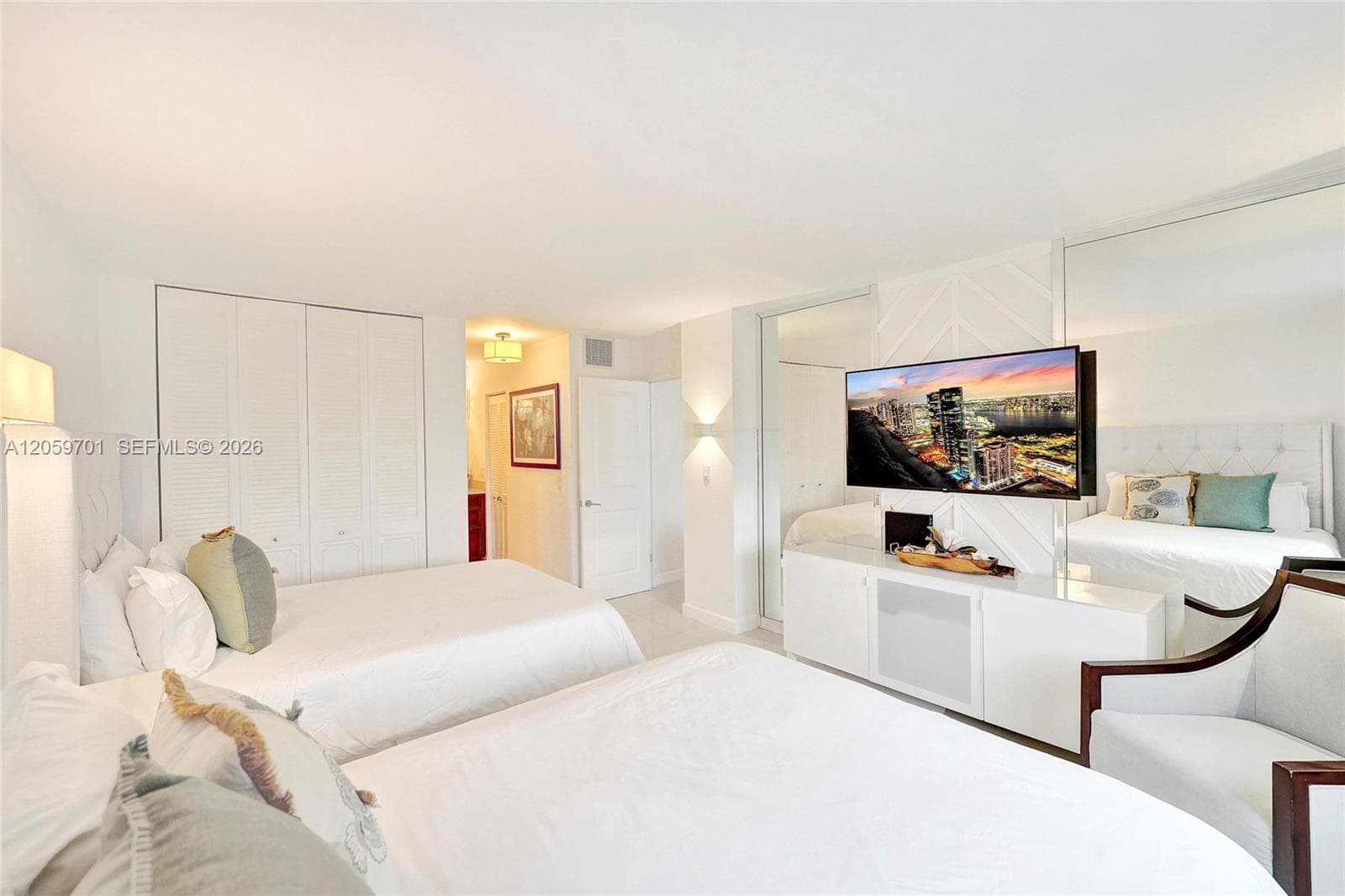2201 S Ocean Dr 604 photo 23