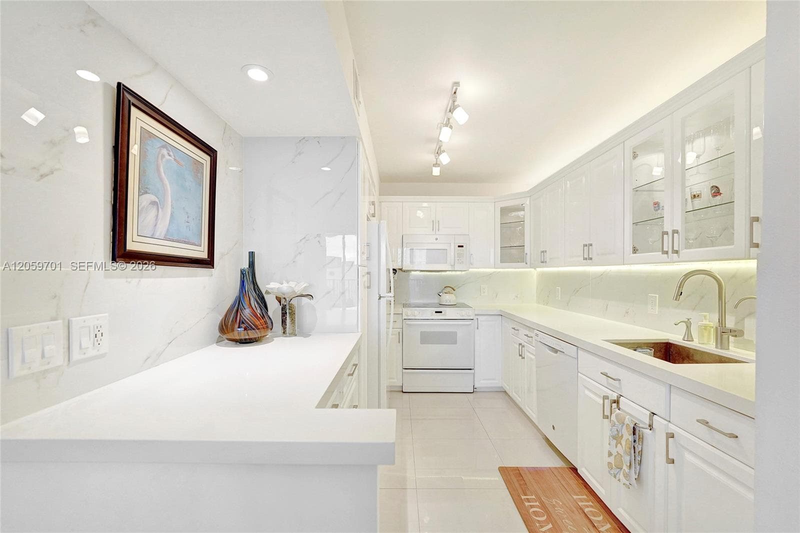 2201 S Ocean Dr 604 photo 7