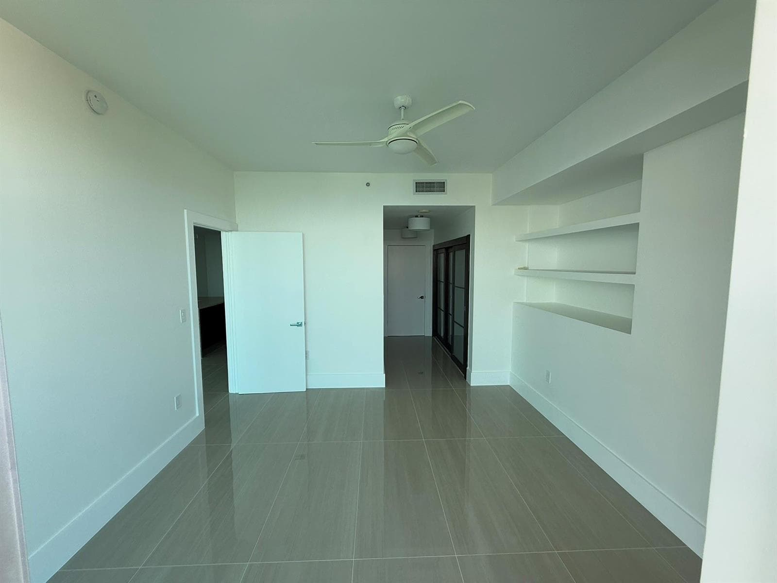 900 Biscayne Boulevard 2807 photo 18