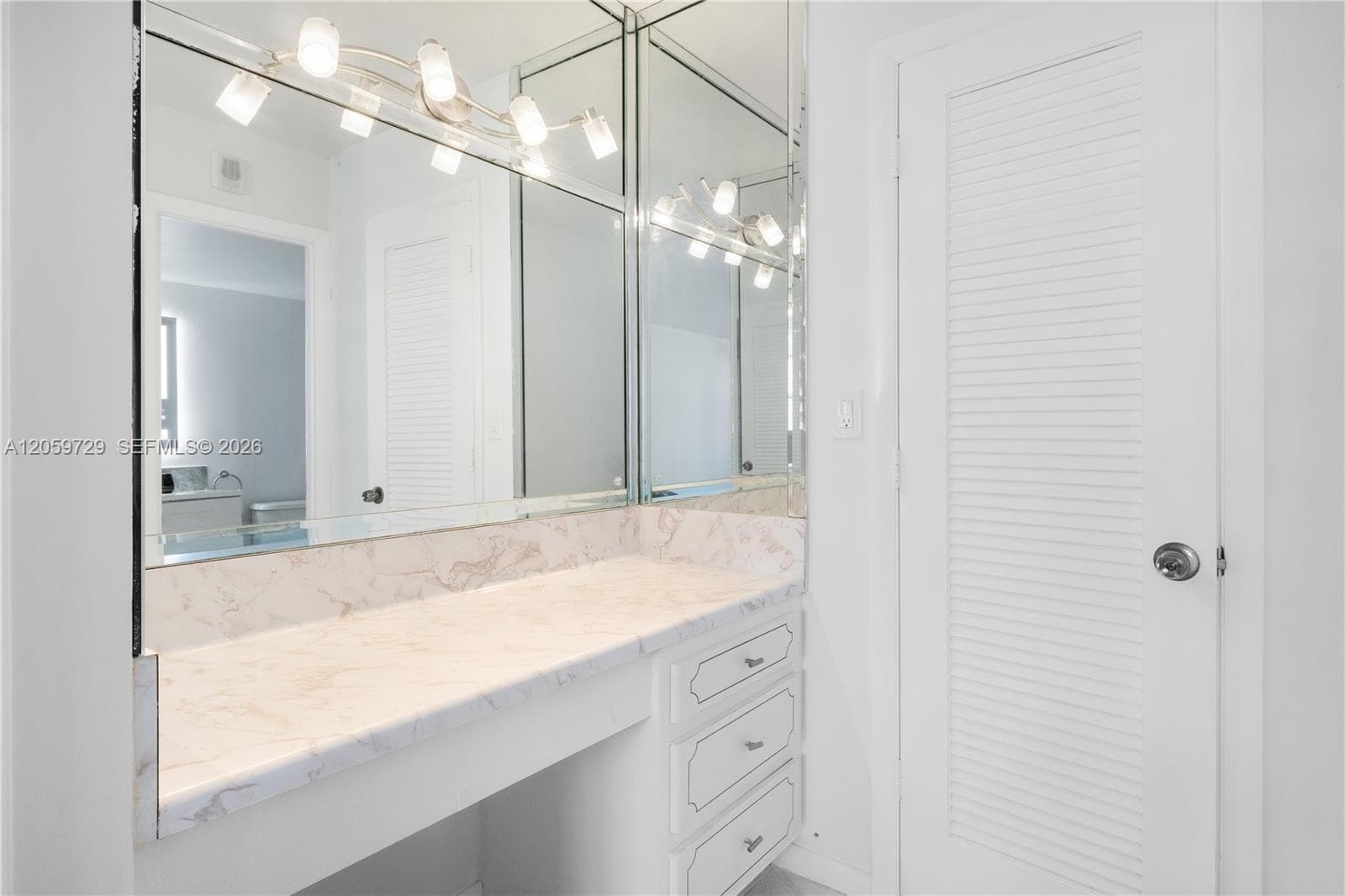 1849 S Ocean Dr 407 photo 19